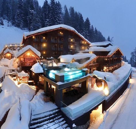 Chalet Al Foss, Dreams Spa, Jungle Resort, Italian Alps, Outdoor Spa, Winter Photos, Hot Tub Outdoor, Mountain Resort, Infinity Pool