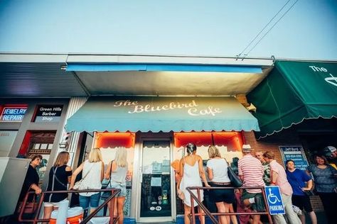 Taylor Swift's Nashville: 10 things all Swifties should see and do Taylor Swift Nashville, Bluebird Cafe Nashville, Nashville Music Scene, Nashville Attractions, Nashville Travel Guide, Tennessee Nashville, Nashville Vacation, Visit Nashville, Music City Nashville