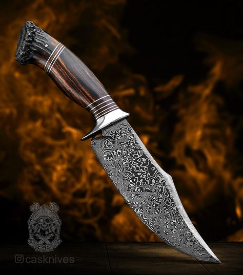 Forged In Fire, Damascus Blade, Deer Stags, Rose Wood, Knife Collection, Knife Design, Cool Knives, Bowie Knife, Fantasy Armor