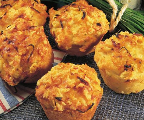 Recipes For School, Savoury Muffin, Barramundi Recipes, Work Snacks, Bacon Zucchini, Savory Muffins Recipes, Vegetarian Lasagne, Savoury Muffins, Apple Custard