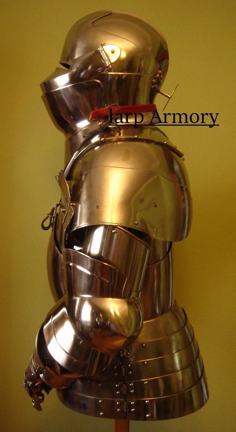 Knight Side Profile, Armor Side View, Knight Suit, Medieval Europe, Historical Reenactment, Knight Armor, Arm Armor, Suit Of Armor, Medieval Armor