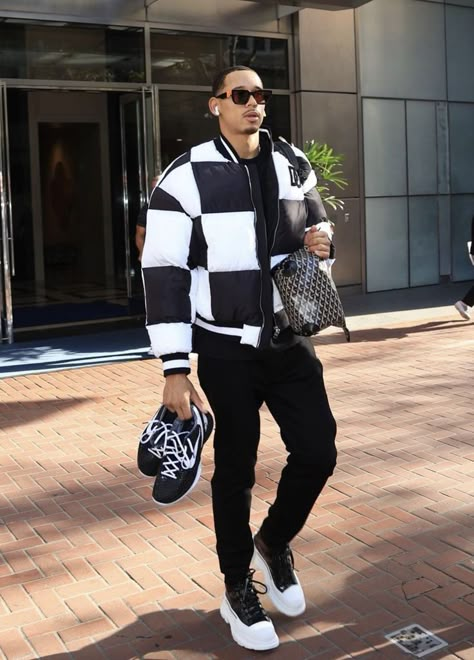 Black Male Outfits Street Style, Men Fashion Black, Casual Look For Men, Guys Fashion Casual, Black Men Fashion Urban, Latest African Men Fashion, Black Men Fashion Casual, Trendy Boy Outfits, Classy Outfits Men