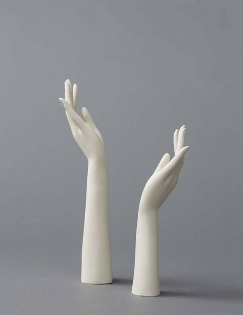 Hand Mannequin, Body Templates, Animation Blender, Hand Statue, Body Template, Sculptured Nails, Diy Furniture Decor, Cat Boy, Hand Sculpture