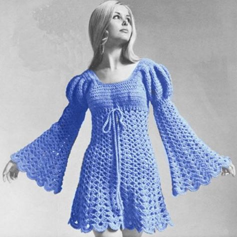 Juliet Dress, Vintage Crochet Dresses, Angel Sleeves Dress, Boho Plus Size, Mini Tunic Dress, Plus Size Patterns, Mode Hippie, Crochet Vintage, Crochet Dress Pattern