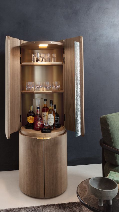 Cocktail Cabinets, Modern Bar Cabinet, Italian Furniture Brands, Luxury Italian Furniture, Cocktail Cabinet, Drinks Cabinet, Mobile Bar, Modern Cabinets, Modern Bar