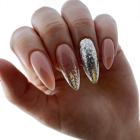 Natural Winter Nails 2023 – 2024 18 Ideas: Embrace the Season with Style Pink Nail Art Designs, Pink Glitter Nails, Pink Nail Art, Painted Nail Art, Almond Acrylic Nails, Best Nail Art Designs, Perfect Nails, Holiday Nails, Trendy Nails