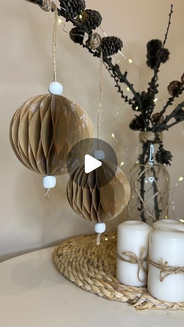 Paper Ornaments Diy, Do It Yourself Decoration, Diy Paper Christmas Tree, Christmas Crafts Diy Projects, Paper Christmas Decorations, Craft Packaging, Honeycomb Paper, Paper Christmas Tree, Paper Ornaments