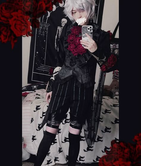 Vampirecore Outfits Male, Vampire Core Outfits Male, Japanese Prince Fashion, Vkei Male Fashion, Vkei Outfits Men, Ouija Boy Fashion, Ouji Fashion Drawing, Ouji Fashion Male, White Ouji Fashion