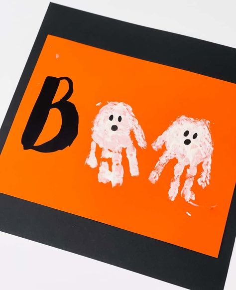 Friday The 13th Crafts For Toddlers, Halloween Crafts With Newborn, Easy Crafts For One Year Olds, Friday The 13th Crafts For Kids, Halloween Toddler Paint Crafts, Halloween Ghost Crafts Preschool, Ghost Art For Toddlers, Pumpkin Projects For Toddlers, Nocturnal Animal Crafts For Infants