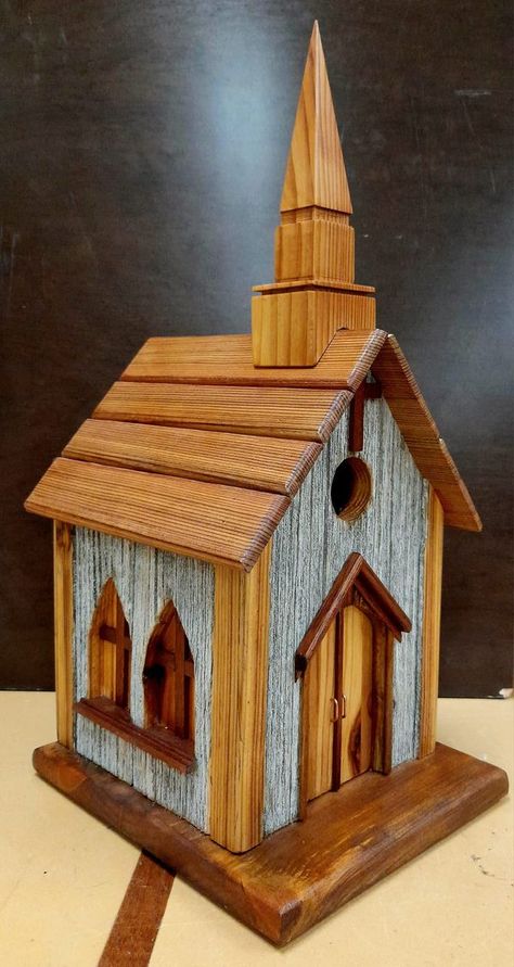 Birdhouse Builders Community | This one, I built to keep | Facebook Bird Houses Ideas, Old Fence Wood, Bird House Plans Free, Squirrel Feeders, Fence Wood, Wooden Bird Feeders, Homemade Bird Houses, Bird Houses Ideas Diy, Birdhouses Rustic