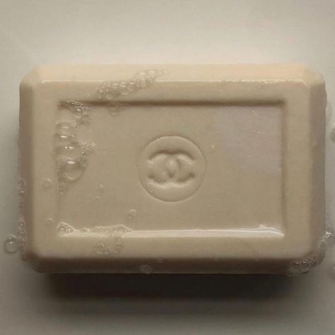 Soap Aesthetic, House In Bali, Old Money, Dish Soap, House Ideas, Bali, Vanilla, Indonesia, Soap