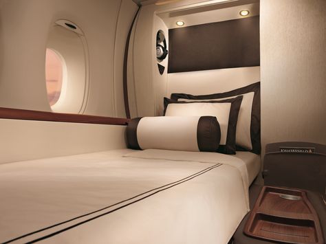 Singapore Airline’s First Class, created by BMW’s Designworks, was designed as a cocooned haven with exclusive sensory experiences, from the luxurious texture of a diamond-quilted leather armchair to the soft, warm glow of cove lighting that spotlights unexpected storage spaces. Singapore Airlines’ partnership with Michelin-starred chefs such as Alfred Portale of New York's Gotham Bar & Grill and Suzanne Goin, who helms A.O.C., Lucques and Tavern in Los Angeles, ensure the satisfacti... Best First Class Airline, First Class Airline, Flying First Class, First Class Seats, First Class Flights, Best Airlines, Singapore Airlines, Business Class, Private Jet