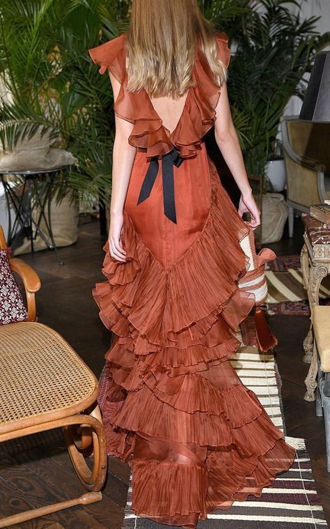 Organza Gown, Organza Gowns, Kampot, Runway Details, Johanna Ortiz, Silk Organza, Gorgeous Gowns, Orange Dress, Mode Inspiration