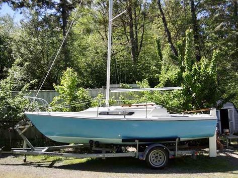 Sailboat Living Aesthetic, Living On A Sailboat Aesthetic, Living On A Sailboat, Sailboat Living Boat Life, Beneteau Sailboat Interior, Small Sailboats, Boat Building, Trailer, Sailing