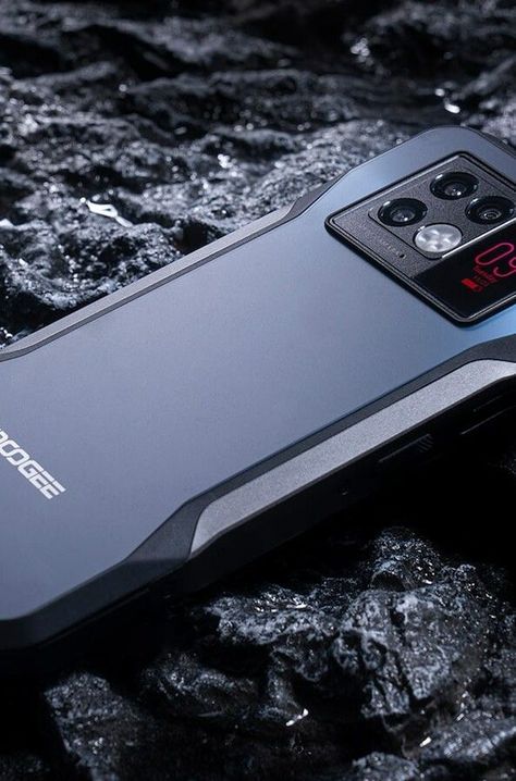 DOOGEE V20 rugged 5G smartphone features a 1.05-inch rear mini display that’s customizable Check more at https://allthenews.website/doogee-v20-rugged-5g-smartphone-features-a-1-05-inch-rear-mini-display-thats-customizable/ Mini Display, Smartphone Features, Cool Tech Gadgets, Cool Tech, Keep On, Cool Gadgets, Gadgets, Smartphone, Track