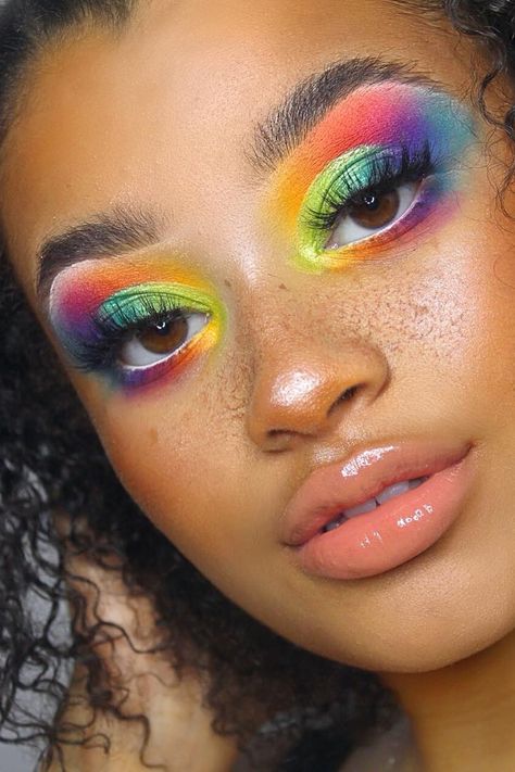 Multi Color Eye Makeup, Colour Harmony Makeup, Rainbow Cut Crease, Multicolored Eyeshadow, Rainbow Makeup Looks Pride, Bold Eyeshadow Looks, Lisa Frank Makeup, Colorful Cut Crease, Spx Makeup