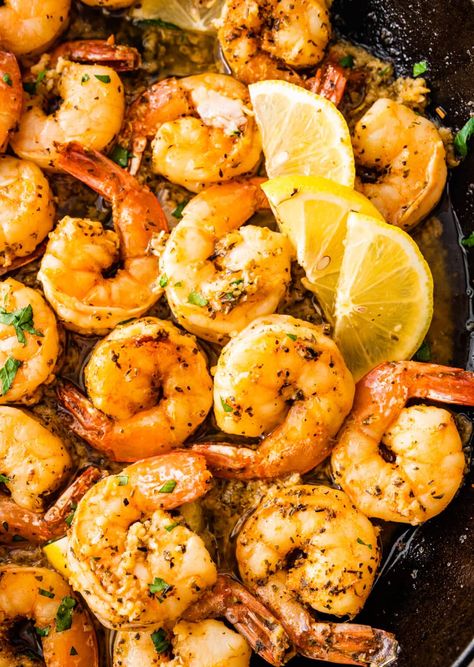 Easy Pan Seared Shrimp Recipe with Garlic Butter - CucinaByElena Creamy Parmesan Rice, Pan Seared Shrimp, Quick Shrimp Recipes, Seared Shrimp, Recipe With Garlic, Juicy Shrimp, Sauteed Shrimp, Shrimp Seasoning, Shrimp Recipes Easy