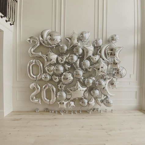 Balloon Artisan on Instagram: “Happy New Year everyone! We are looking forward to working with you all in 2020!” Balloons Aesthetic, New Year Balloons, Happy New Year Everyone, Looking Forward, Happy New, Happy New Year, Balloons, Ceiling Lights, Ring