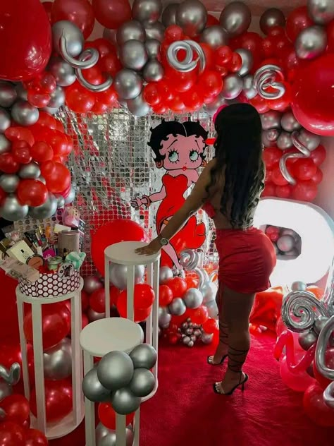 Betty Boop Baby Shower Ideas, 19th Birthday Ideas Party Decoration, 22 Birthday Theme Party Ideas, 21st Birthday Ideas Aesthetic, Betty Boop Birthday Party Ideas, 19th Birthday Ideas Party, Betty Boop Birthday Cake, 23 Birthday Party, 19th Birthday Party Ideas