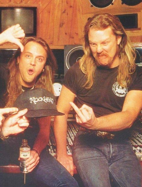 Lars Ulrich and James Hetfield Bob Rock Metallica, Bobs Pic, Metallica Black Album, Metallica Funny, Satanic Clothing, Bob Rock, Lars Ulrich, Metal Fan, Kirk Hammett