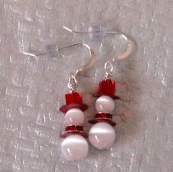 Snowman Earrings, Red Swarovski Crystal Earrings, Holiday Jewelry, Winter Earrings – $12 on Etsy Snowman Jewelry, Christmas Jewelry Ideas, Snowmen Earrings, Christmas Necklaces, Christmas Beading, Sparkly Boots, Christmas Jewelry Diy, Snowman Earrings, How To Make Crystals