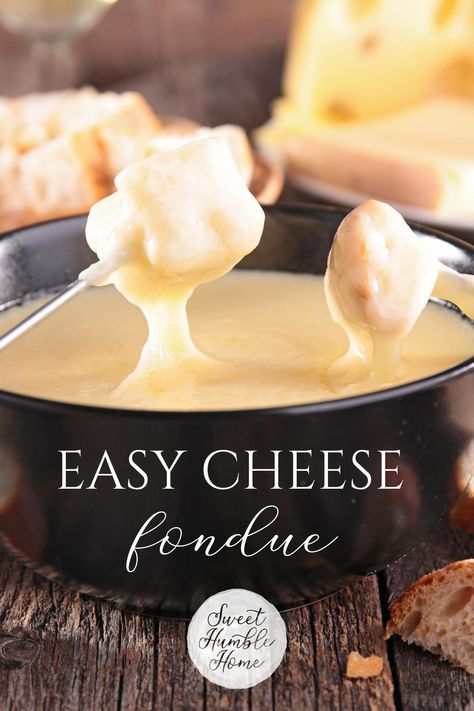 Easy Cheese Fondue Recipe, Swiss Cheese Fondue Recipe, Fondue At Home, Cheese Fondue Recipe Easy, Easy Fondue Recipes, Fondue Recipes Meat, Best Cheese Fondue, Easy Cheese Fondue, Melting Pot Recipes