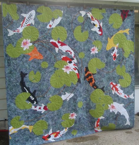 koi pond quilt by fatsewcat Asian Quilts, Fish Quilt, Japanese Quilts, Quilt Care, Grey Quilt, Personalized Quilt, Japanese Embroidery, Koi Pond, The Pond