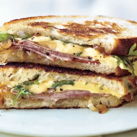 Gouda Sandwich, Caramelized Onions Recipe, Ultimate Grilled Cheese, Leftover Ham Recipes, Grilled Ham, Grilled Cheese Recipes, Leftover Ham, Burgers Sandwiches, Ham Recipes