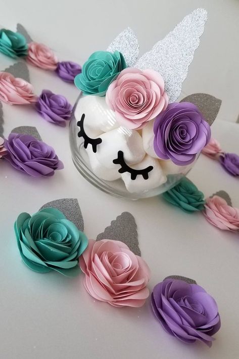 Unicorn Centerpiece Birthdays, Rainbow Centerpiece, Unicorn Party Decor, Diy Unicorn Party, Paper Flowers Roses, Roses Decoration, Unicorn Centerpiece, Kids Craft Gifts, Unicorn Birthday Party Decorations