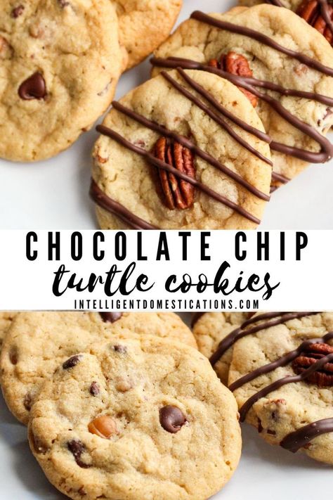 Christmas Turtle Cookies, Turtle Chocolate Chip Cookies, Turtle Cookies Recipe, Chocolate Chip Pecan Cookies, Turtle Cookies, Caramel Bits, Chewy Cookies, Good Pie, Cookie Recipes Homemade