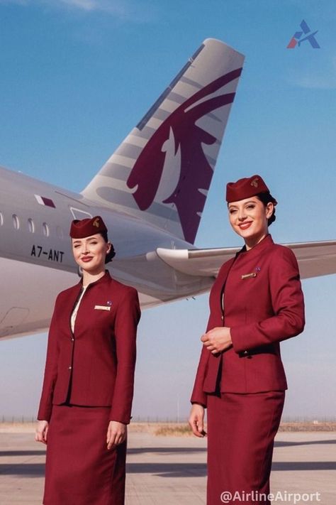 Qatar Cabin Crew, Qatar Airways Cabin Crew, Working Dog Breeds, Stewardess Uniform, Airline Uniforms, Eva Air, Flight Attendant Fashion, Flight Attendant Uniform, Flight Attendant Life