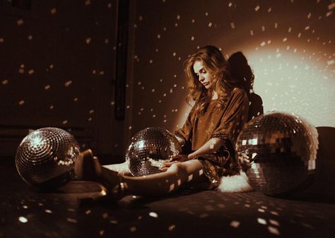 Disco Ball Photoshoot, Disco Shoot, Disco Photoshoot, Ball Photoshoot, Disco Aesthetic, New Year Photoshoot, Cd Artwork, Disco Ball Light, Disco Night