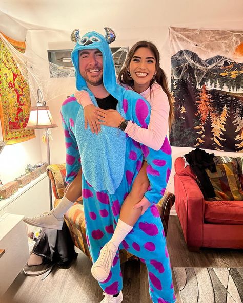 Couple Halloween Costumes Boo And Sully, Holloween Costume Ideas Couple 2023, Duo Halloween Costumes Couple Funny, Couples Costumes Cartoon, Fun Couples Costumes Funny, Lilo And Stitch Couple Costume, Couples Costume Ideas 2023, Cute Couple Halloween Costumes 2023, Bf Gf Costumes Halloween Couples