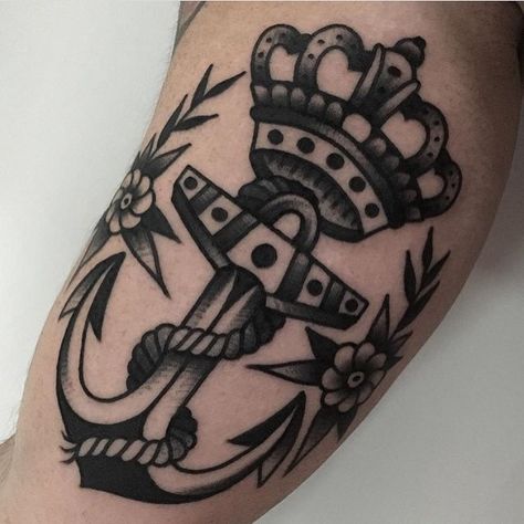 Blackwork style anchor and crown tattoo by Jeroen Van Dijk Traditional Anchor Tattoo, Traditional Chest Tattoo, Nautical Tattoos, Traditional Black Tattoo, Traditional Tattoo Old School, C Tattoo, Traditional Tattoo Sleeve, Nautical Tattoo, Anchor Tattoo