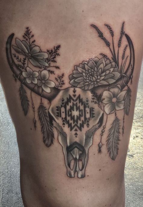 Rancher Tattoo Ideas, Buffalo Skull Tattoo Women, Cattle Skull Tattoos For Women, Long Horn Skull Tattoo For Women, Bull Skull Tattoo Women, Bull Skull Tattoo With Flowers Sleeve, Buffalo Skull Tattoo, Longhorn Skull Tattoo Women, Longhorn Tattoo Women