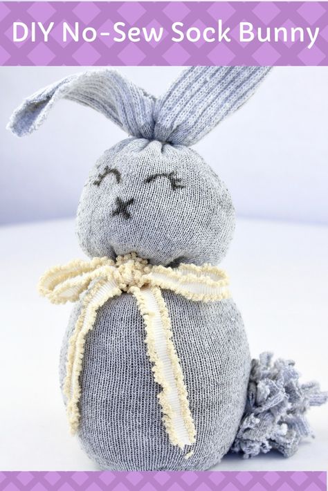 Turn That Lone Sock Into a Cute Bunny How To Make Socks, Diy – Velikonoce, Sock Bunny, Handmade Gifts Diy, Kids Easter Basket, Simple Crafts, Sock Crafts, Easter Bunny Crafts, Simple Craft