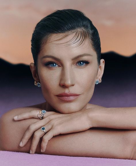 Jewellery Campaign, Editorial Modeling, 2022 Jewelry, Brazilian Jewelry, Jewelry Magazine, The Beauty Department, V Magazine, Gisele Bündchen, Gisele Bundchen