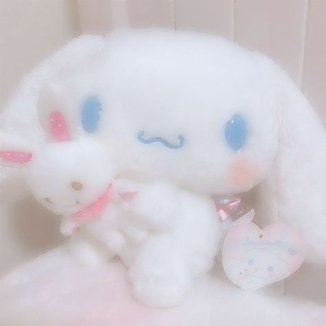 Anime Bad, Baby Blue Aesthetic, Melody Hello Kitty, Hello Kitty Characters, Kawaii Toys, Sanrio Wallpaper, Iphone App Design, Kawaii Plushies, Hello Kitty Pictures