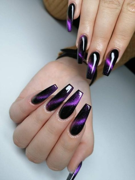 Dark Purple Long Nails, Nails For Dark Purple Dress, Black And Dark Purple Nails, Purple And Black Acrylic Nails, Dark Purple Nails Designs, Purple Nail Designs Simple, Black And Purple Nail Designs, Midnight Purple Nails, Dark Purple Nails Acrylic