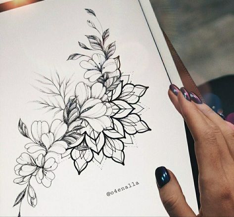 Wrist Tattoo Drawings, Mandala Floral Tattoo Design Sleeve, Mandala And Flower Tattoo, Lace Tattoo Design Vintage, Floral Mandala Tattoo Design, Rippen Tattoo Frau, Floral Mandala Tattoo Sleeve, Shoulder Mandala Tattoo, Mandala Floral Tattoo Design