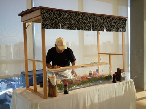 Sushi Catering Display, Sushi Bar Wedding, Sushi Table, Sushi Catering, Sushi Counter, Bar Stand, Mobile Catering, Market Table, Sushi Chef