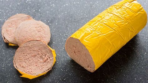 Liverwurst Benefits, Liver Cheese Recipe, Liver Sausage Recipes, Braunschweiger Recipes, Liver Wurst Recipes, Liverwurst Sandwich, Healthy Bratwurst Recipes, Liverwurst Recipe Ideas, Liverwurst Dip