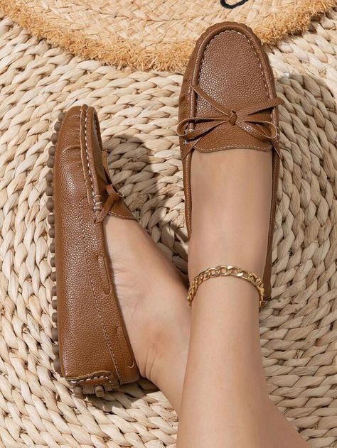 Elegant Beige Calf Leather Flats, Beige Lace-up Casual Flats, Beige Slip-on Flats, Beige Slip-on Flats With Almond Toe, Casual Work Shoes, Beige Flats With Leather Sole, Medium Width, Beige Loafers, Driving Shoes, Work Shoes