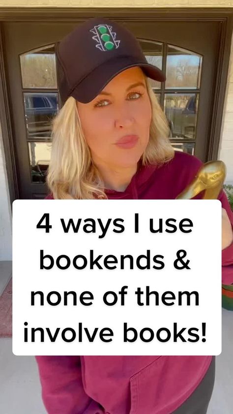 4 ways I use bookends & none of them involve books! #upcycling #upcycle #rework #reuse #repurpose #diy #recycle #upcycled #nosew #tutorial #secondhand #style #springdiy #upcycleddecor #makersoftiktok #upcyclersoftiktok #sustainable #sustainablelifestyle #sustainablehacks #hacks #designhacks #homehacks #bookends Metal Bookends Repurpose, Diy Bookend Ideas, How To Make Bookends, Book Ends Ideas Diy, Diy Book Ends Dollar Stores, Bookends Aesthetic, Diy Bookends Easy, Book End Ideas, Diy Book End