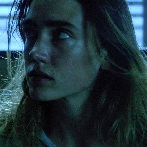 Jennifer Connelly - Marion Silver Jennifer Connelly Requiem, Marion Silver, Requiem For A Dream, Bedroom Decor Design, Jennifer Connelly, Character Reference, Scream, A Dream, Pretty Woman