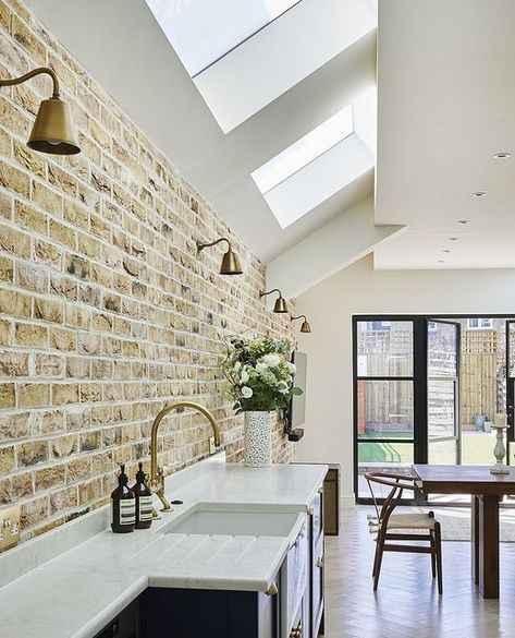 Exposed Brick Kitchen Backsplash, Exposed Brick Walls Kitchen, Brick Slips Kitchen, Brick Kitchen Wall, Kitchen Exposed Brick, Kitchen Brick Wall, Exposed Brick Kitchen, Brick Wall Kitchen, Stone Bricks