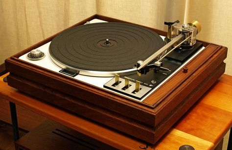 Thinking about a Garrard Zero 100 | Audiokarma Home Audio Stereo Discussion Forums Garrard Turntable, Turntable Vintage, Vintage Turntable, High End Turntables, Audiophile Turntable, Hifi Audiophile, Pull The Trigger, Vintage Stereo, Vintage Hifi