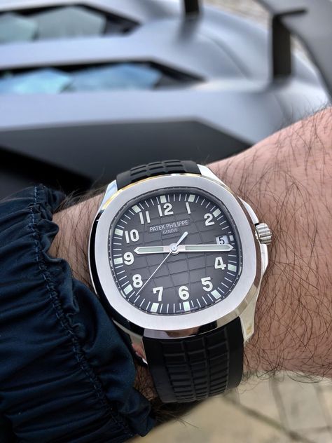 Patek Philippe Aquanaut 5167, Patek Aquanaut, Patek Philippe 5970, Patek Philippe Rose Gold, Lux Watches, Patek Philippe Calatrava, Patek Philippe Watches, Patek Philippe Aquanaut, Men's Outfits