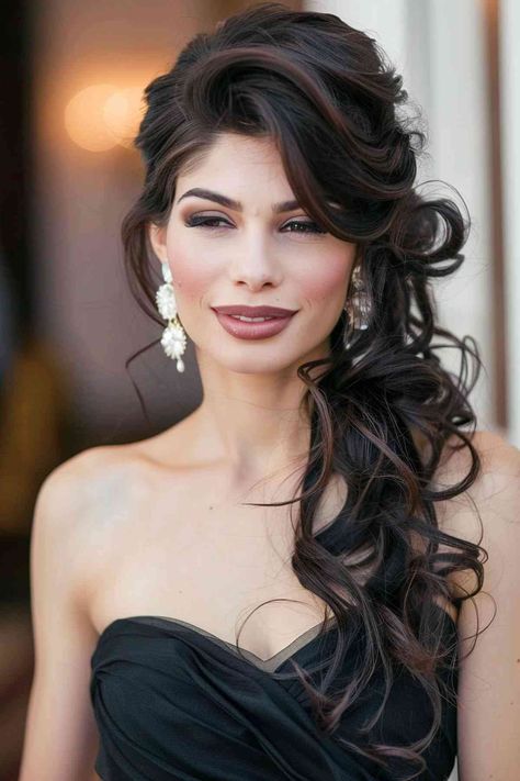 25 Gala Hairstyle Ideas for Your Big Event Masquerade Hairstyles, Hairstyle Engagement, Mother Of The Groom Hairstyles, Winter Wedding Hair, Classic Wedding Hair, Formal Hairstyles For Long Hair, Engagement Hairstyles, Evening Hairstyles, Prom Hair Down