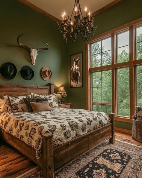 Rustic Western Home Decor Bedroom, Western House Interior, Ranch Bedroom Decor, Western Bedroom Ideas Ranch Style, Western Style House, Western Home Decor Bedroom, Ranch Style Bedroom, Western Style Bedroom, Hunter Green Bedrooms